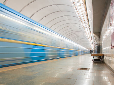 Підземні станції метро Києва працюють і як укриття