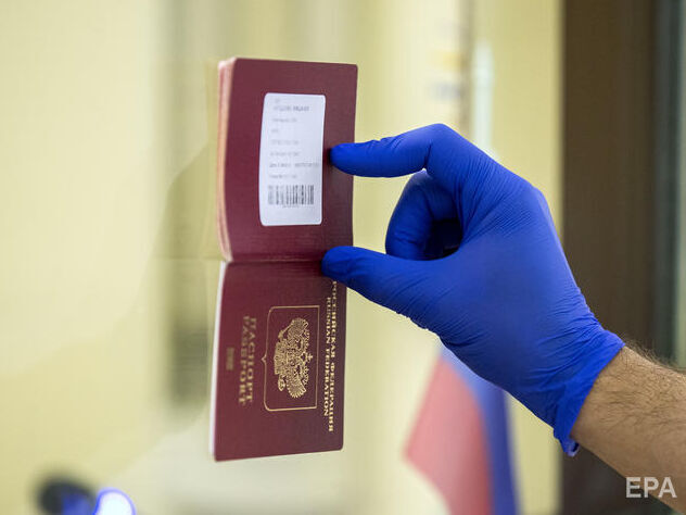 Болгарія заборонила в'їзд без віз росіянам із дипломатичними та службовими паспортами
