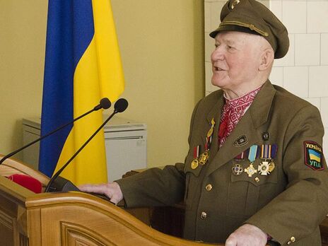 Зеленський надав звання Героя України 99-річному сотенному УПА Симчичу, який 32 роки провів у радянських таборах