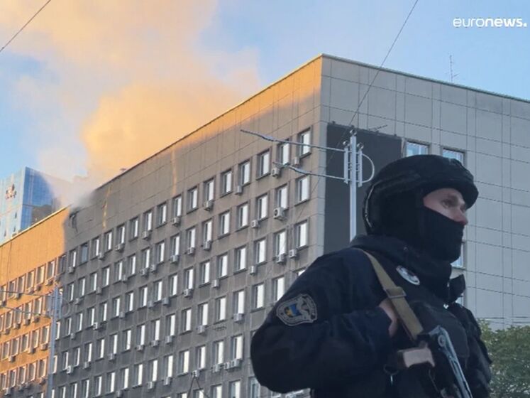 Після вибуху житлового будинку в Києві врятовано 18 людей, ще двоє можуть залишатися під завалами – Кличко