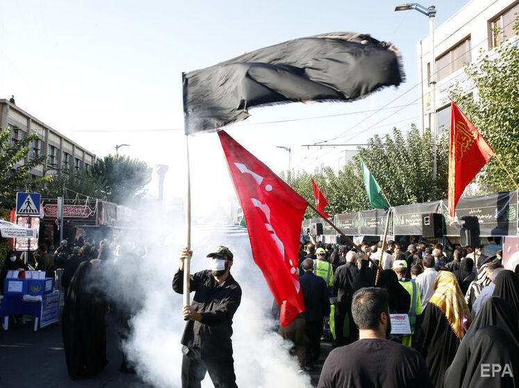ЕС ввел санкции против иранской полиции нравов