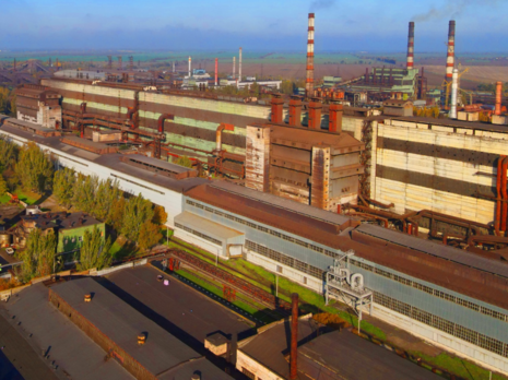У першому півріччі цього року Нікопольський завод феросплавів, незважаючи на війну, отримав прибуток 223 млн грн, підкреслює "РБК-Україна"