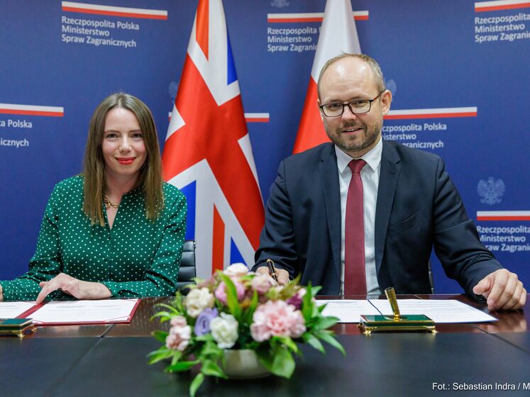 Поддержка Украины. Великобритания выделит Польше £10 млн для украинских беженцев