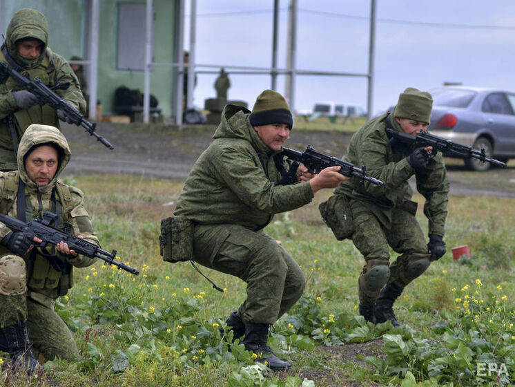 У Луганській області окупанти затримали російських мобілізованих, які відмовилися воювати, їх намагаються повернути у стрій і кинути в атаку – ОВА