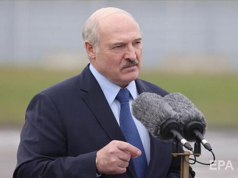 Лукашенко (на фото) опасается последствий за возможное участие во вторжении в Украину, считает Фейгин