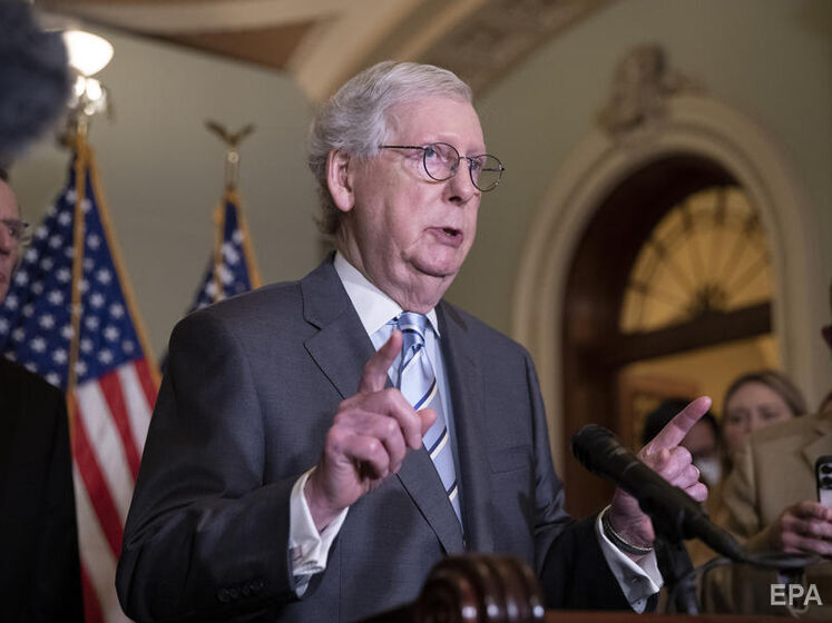 Лідер республіканців у Сенаті США закликав Байдена швидше надавати допомогу Україні