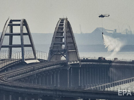 Крымский мост, как отметил Буданов, значительно поврежден