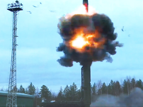 Міноборони РФ опублікувало відео пуску балістичної ракети "Ярс"