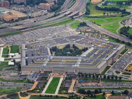 Представники Пентагону зазначають, що США "вперше доведеться стримувати двох основних конкурентів у галузі ядерних озброєнь"