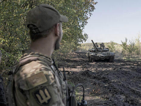 Українські захисники відбивають спроби ворога атакувати