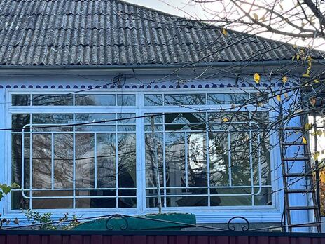 Унаслідок падіння російської ракети в кількох будинках у Наславчі вибито вікна, зазначали у МВС Молдови