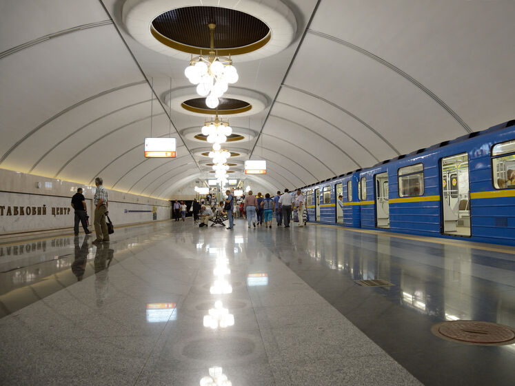 В киевском метро с 1 ноября увеличат интервалы движения поездов