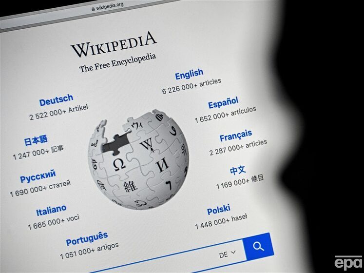 Российский суд оштрафовал "Википедию" на 2 млн руб. за отказ удалять две статьи о войне в Украине