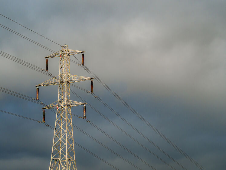 Стабилизационные отключения электроэнергии продолжаются в девяти регионах Украины &ndash; Зеленский