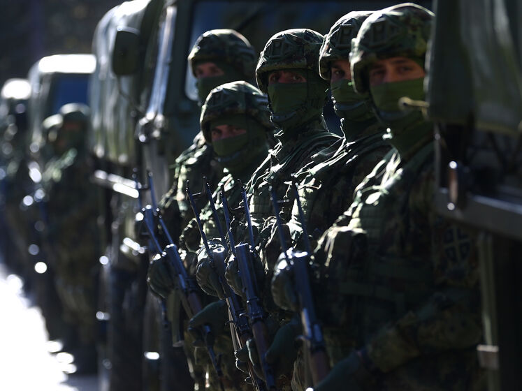 Сербія привела армію у стан підвищеної боєготовності через безпілотники, які прилетіли у країну з Косова – міністр оборони