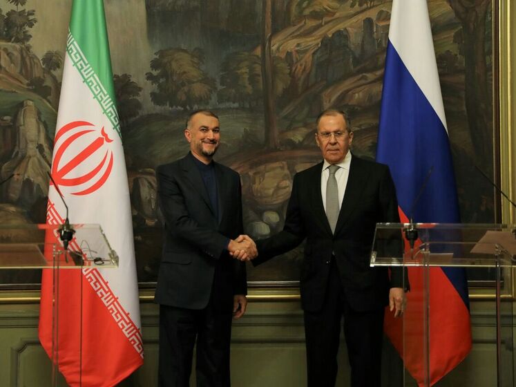 Иран подтвердил, что передавал России беспилотники. Но "ограниченное количество" и до вторжения РФ в Украину