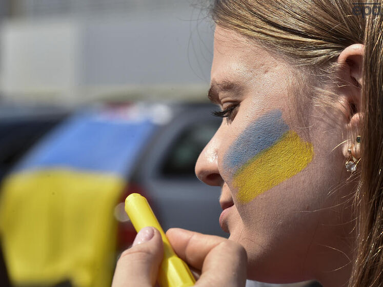 89% украинцев считают, что через 10 лет Украина будет процветать в составе Евросоюза – опрос