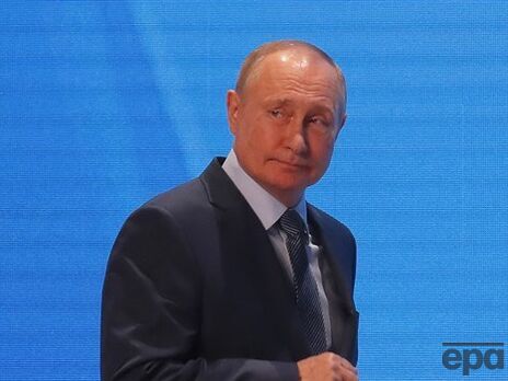 Путін очолює Російську Федерацію із 2000 року