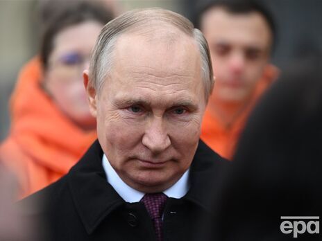 Путин находится у власти в России более 20 лет