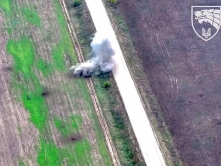 У Херсонській області ССО України знищили БМД окупантів разом із десантом усередині
