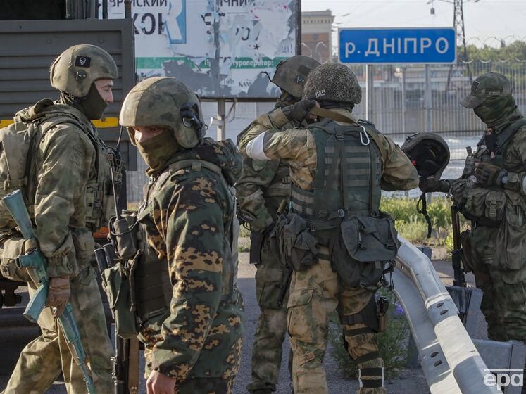 В Херсоне наблюдают движение военной техники РФ, оккупанты вывозят также угнанные автомобили – глава ГВА