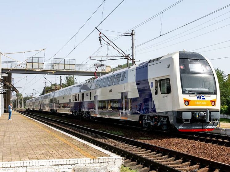 Впервые с начала войны "Укрзалізниця" запускает поезда в Николаев