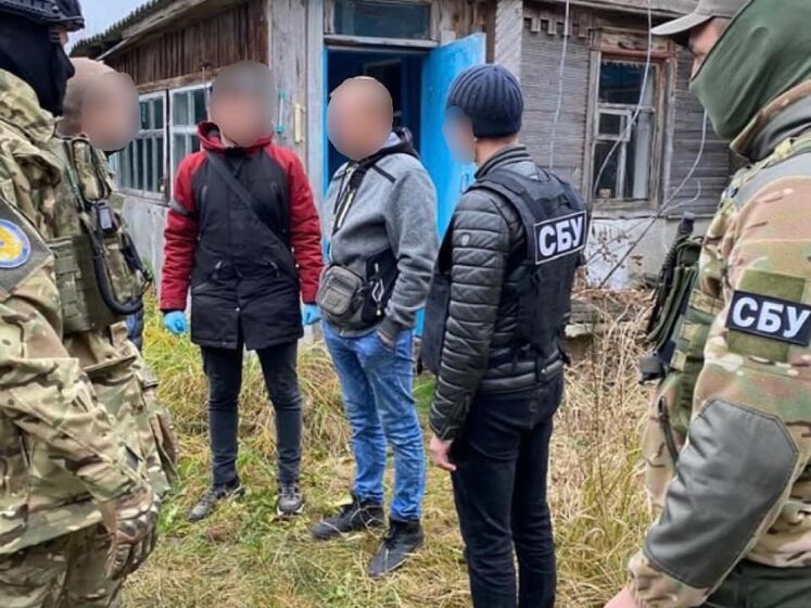 СБУ задержала в Черниговской области российского шпиона, разведывавшего позиции ВСУ в приграничье