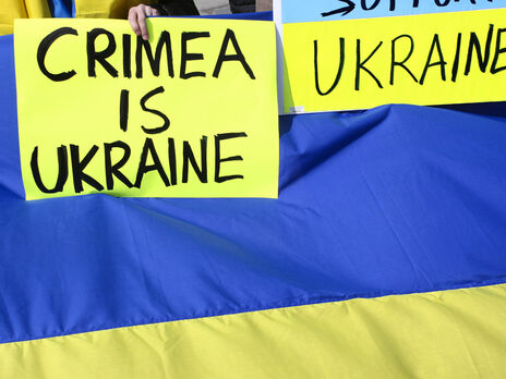 В українському Криму "влада" окупантів збирається укріплювати "оборону"