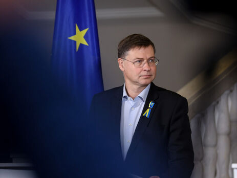 Домбровскис ожидает, что Европарламент одобрит программу "Макрофинансовая помощь плюс" по поддержке Украины в начале декабря
