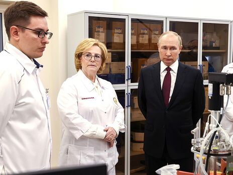 Невзоров: Путин выдал операцию, при которой пациент в сознании, за новейшее открытие российских нейрохирургов. Болван! Эти операции практиковались еще в начале XX века