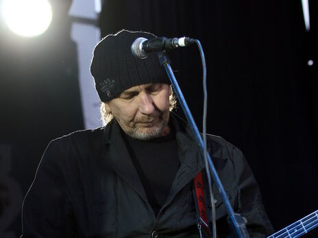 Степаненко родился в 1964 году в Гостомеле