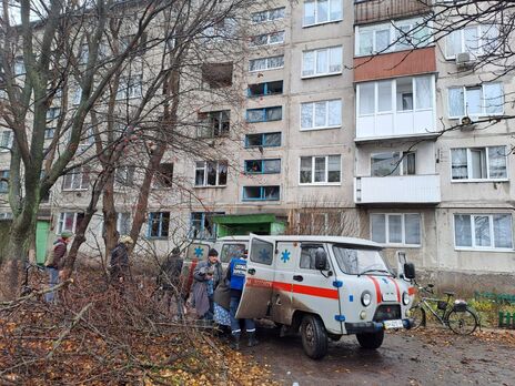 Донецкая область под ежедневными интенсивными обстрелами россиян
