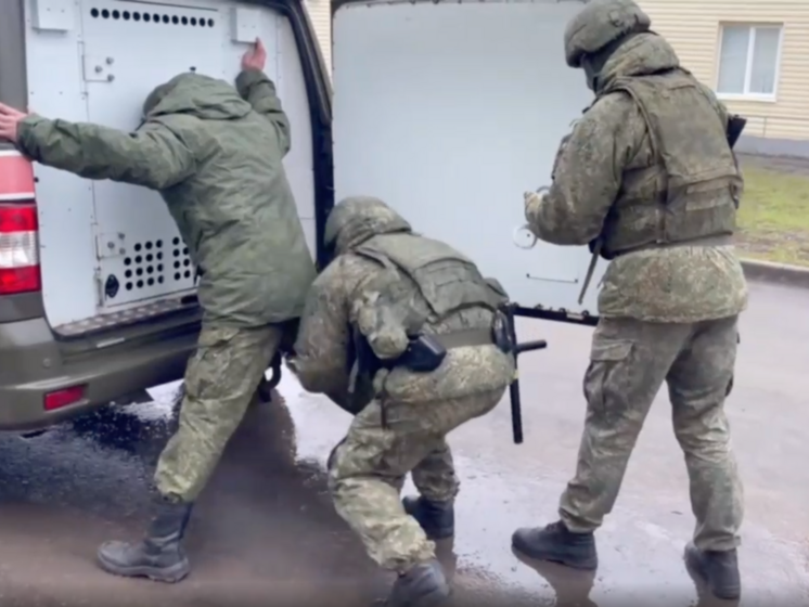 У Росії "демонстративно" затримали двох солдатів за відмову їхати на війну – РосЗМІ