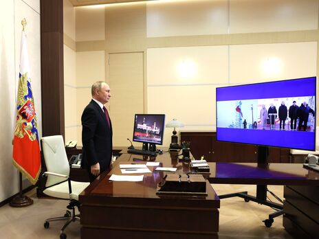 Путін брав участь у церемоніях за допомогою відеозв'язку