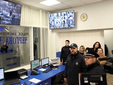 Все подразделения полиции готовы принимать граждан, отметил Клименко