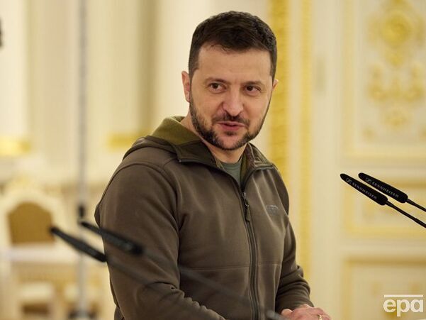 Зеленський заявив, що готовий розглянути варіант звільнення Криму в невійськовий спосіб