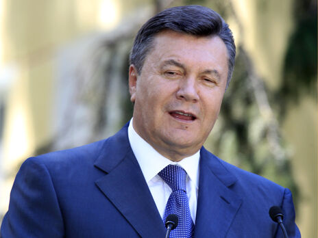 Янукович був президентом України у 2010 2014 роках, його усунули від влади внаслідок масових акцій протесту