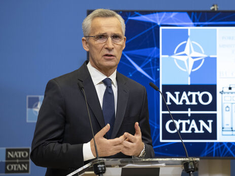 Двері НАТО відчинені, зазначив Столтенберг