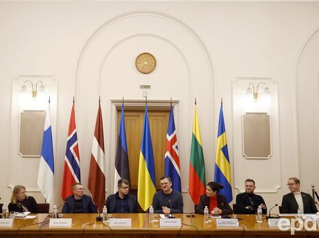 Глави МЗС семи країн відвідали Україну 28 листопада