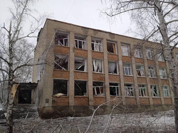 У Харківській області внаслідок обстрілів сталося кілька пожеж, пошкоджено житлові будинки – ОВА