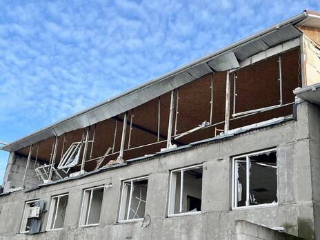 Российские оккупанты ракетным ударом разрушили частное предприятие в Днепре