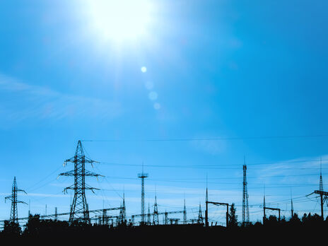 НЭК "Укрэнерго" инициировала повышение в 2023 году тарифа на передачу электроэнергии на 84%