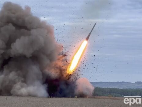 Оккупанты наносили по Украине авиаудары и обстреливали позиции сил обороны из артиллерии, говорится в сводке