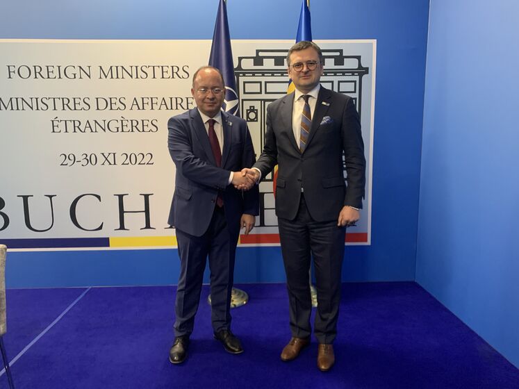 Кулеба встретился с главой МИД Румынии, обсуждали логистику между странами "и другие двусторонние приоритеты"