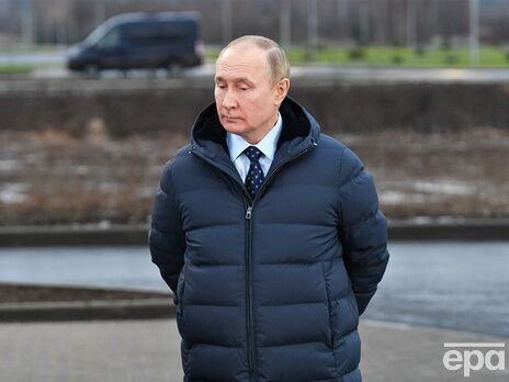 Зеленський: Вважаю, що Путін (на фото) не зовсім контролює всі процеси, які відбуваються у нього в армії