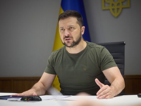 Зеленский обещает вернуть домой всех защитников Украины, находящихся сейчас в плену
