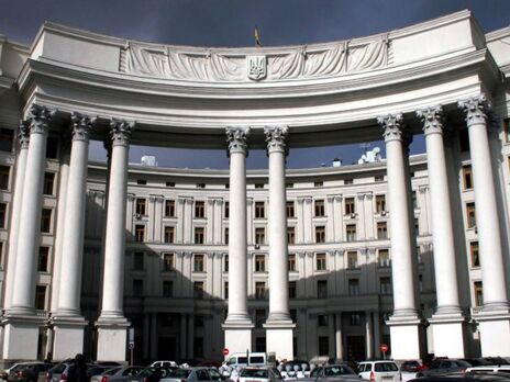 У МЗС повідомили про погрози посольствам і консульствам України в інших країнах