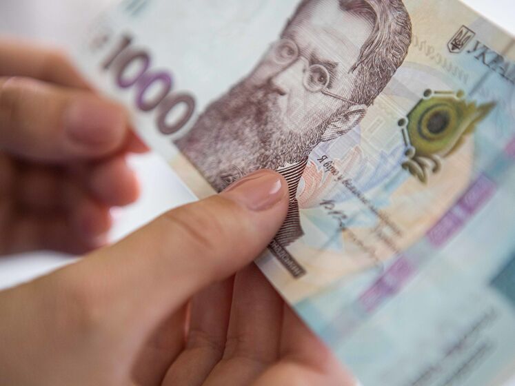 Яценюк о возможном ударе РФ по банкам Украины: Люди переживают, что не будет наличных денег. Наличные деньги найдут