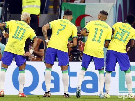 В первом тайме бразильцы забили четыре мяча