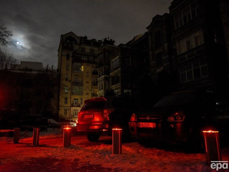 На лівому березі Києва досі не можуть запустити один з об'єктів генерації електрики
